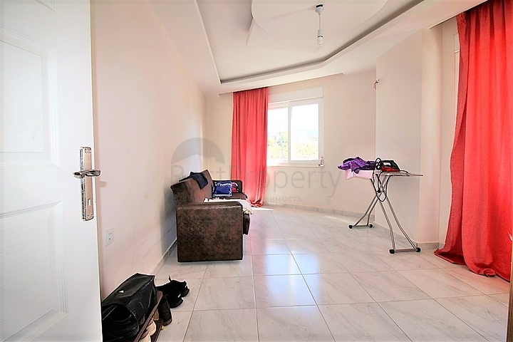 شقة مفروشة من نموذج غرفة وصالة في موقع مميز ضمن محمودلار / الانيا