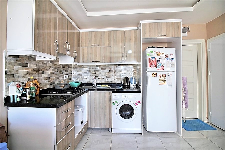 شقة مفروشة من نموذج غرفة وصالة في موقع مميز ضمن محمودلار / الانيا