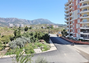 شقة مفروشة من نموذج غرفة وصالة في موقع مميز ضمن محمودلار / الانيا