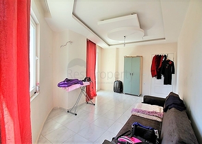 شقة مفروشة من نموذج غرفة وصالة في موقع مميز ضمن محمودلار / الانيا