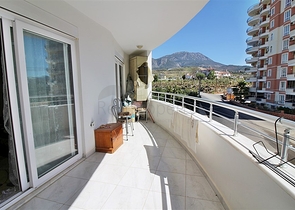 شقة مفروشة من نموذج غرفة وصالة في موقع مميز ضمن محمودلار / الانيا