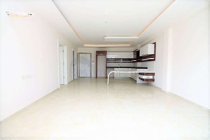 شقق من نوع غرفة نوم وصالة في مهموتلار / الانيا