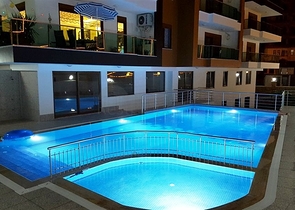 شقة من غرفة نوم واحدة ضمن مجمع سكني حديث في توسمور / الانيا