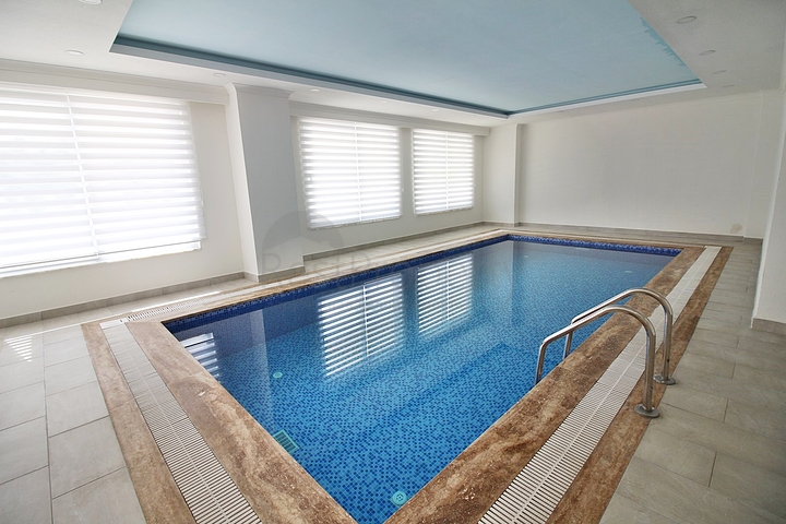 شقة غرفتي نوم وصالة ضمن مجمع سكني قريب من البحر في مهموتلار / الانيا