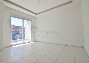 شقة غرفتي نوم وصالة ضمن مجمع سكني قريب من البحر في مهموتلار / الانيا