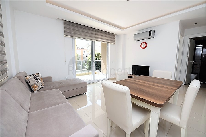 شقق من نوع غرفة نوم وصالة في مجمع مريح في مركز الانيا 