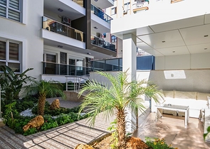 شقق من نوع غرفة نوم وصالة في مجمع مريح في مركز الانيا 