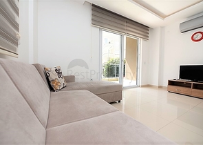 شقق من نوع غرفة نوم وصالة في مجمع مريح في مركز الانيا 