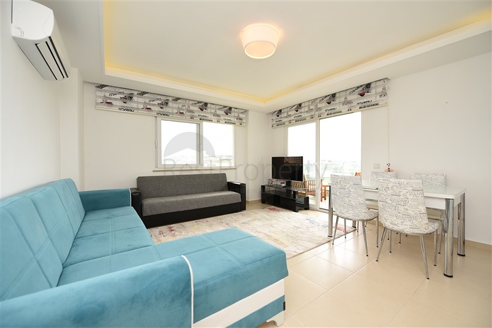 شقة مؤثثة غرفة نوم وصالة في افسلار / الانيا 