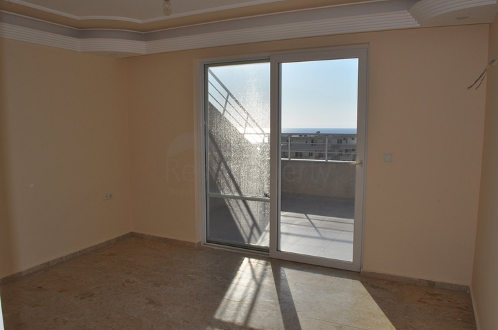 دوبلكس باطلالة بحرية - 4 غرف وصالة - مهموتلار / الانيا 