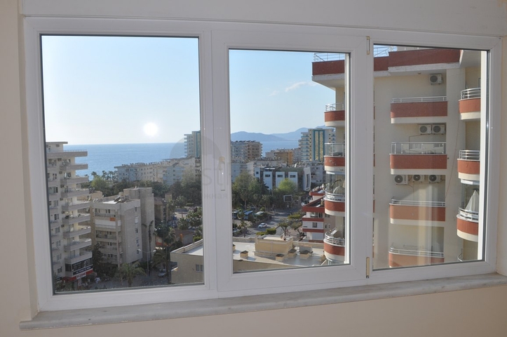 دوبلكس باطلالة بحرية - 4 غرف وصالة - مهموتلار / الانيا 