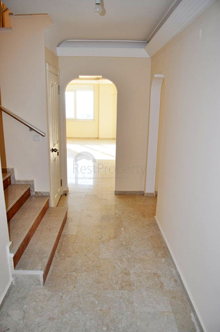 دوبلكس باطلالة بحرية - 4 غرف وصالة - مهموتلار / الانيا 