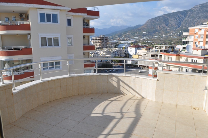 دوبلكس باطلالة بحرية - 4 غرف وصالة - مهموتلار / الانيا 