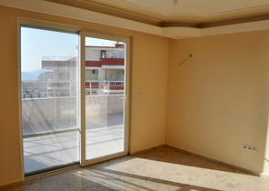 دوبلكس باطلالة بحرية - 4 غرف وصالة - مهموتلار / الانيا 