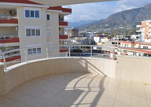 دوبلكس باطلالة بحرية - 4 غرف وصالة - مهموتلار / الانيا 