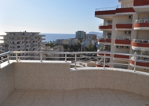 دوبلكس باطلالة بحرية - 4 غرف وصالة - مهموتلار / الانيا 