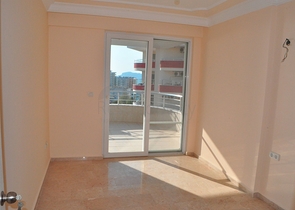 دوبلكس باطلالة بحرية - 4 غرف وصالة - مهموتلار / الانيا 