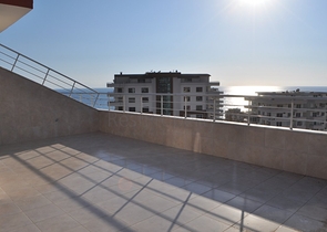 دوبلكس باطلالة بحرية - 4 غرف وصالة - مهموتلار / الانيا 