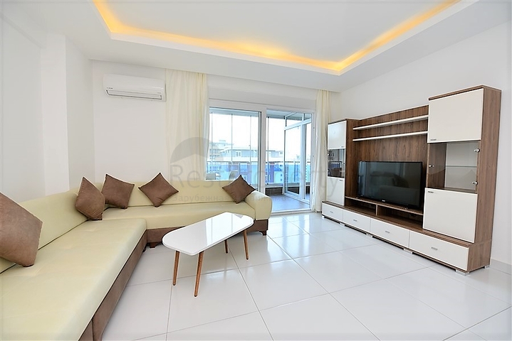 ضمن مجمع فاخر - شقة مفروشة - غرفة وصالة في منطقة مهوتلار / الانيا 