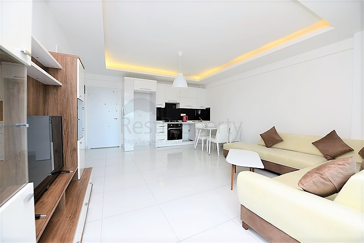 ضمن مجمع فاخر - شقة مفروشة - غرفة وصالة في منطقة مهوتلار / الانيا 