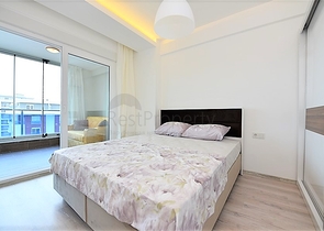 ضمن مجمع فاخر - شقة مفروشة - غرفة وصالة في منطقة مهوتلار / الانيا 