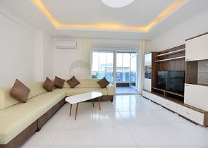 ضمن مجمع فاخر - شقة مفروشة - غرفة وصالة في منطقة مهوتلار / الانيا 