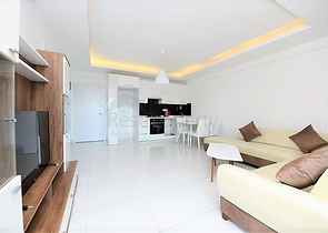 ضمن مجمع فاخر - شقة مفروشة - غرفة وصالة في منطقة مهوتلار / الانيا 