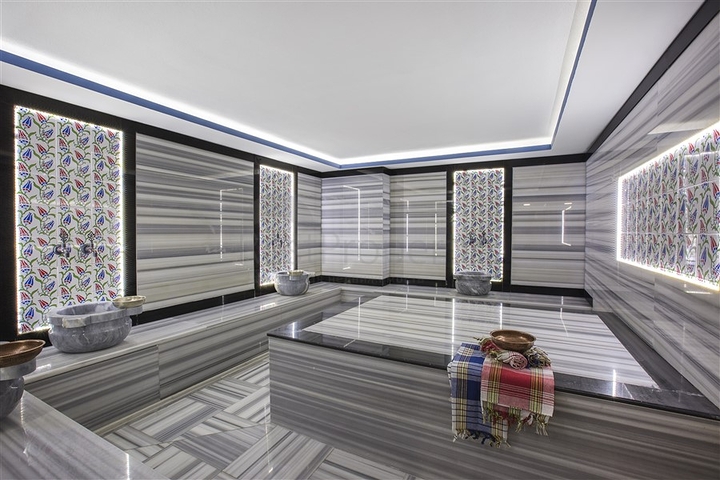 شقق ودوبلكس ضمن مجمع سكني حديث في مهموتلار / الانيا 