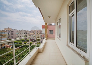 شقة دوبلكس مؤثثة من نوع 3 غرف وصالة 