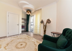 اطلالة بحر وقلعة - بنتهاوس واسعة ضمن مجمع فاخر في الانيا 