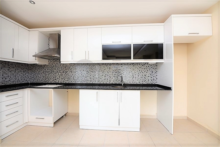 بسعر مخفض - شقة غرفة نوم وصالة للبيع في مهموتلار - الانيا 