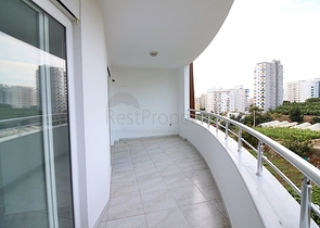 غرفة نوم وصالة بسعر مميز في مهموتلار - الانيا 