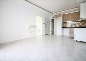 غرفة نوم وصالة بسعر مميز في مهموتلار - الانيا 