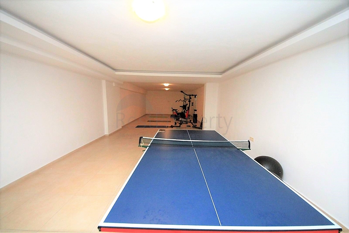 غرفة نوم وصالة بالقرب من البحر في الانيا - منطقة مهموتلار 