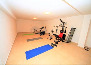 غرفة نوم وصالة بالقرب من البحر في الانيا - منطقة مهموتلار 