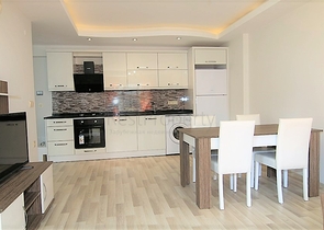 غرفة نوم وصالة بالقرب من البحر في الانيا - منطقة مهموتلار 