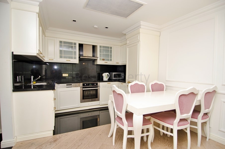 شقة 2 + 1 مع أثاث في مجمع نظام فندقي في أنطاليا