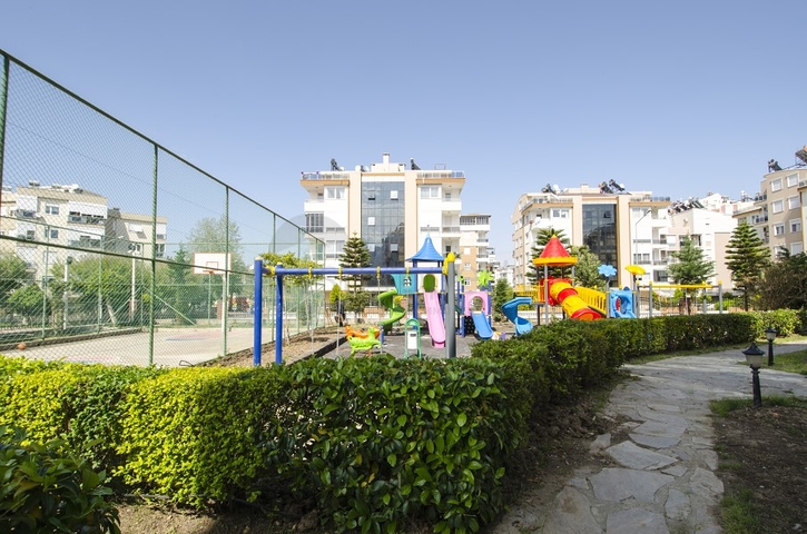 شقة 2 + 1 مع أثاث في مجمع نظام فندقي في أنطاليا