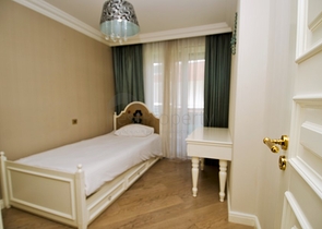 شقة 2 + 1 مع أثاث في مجمع نظام فندقي في أنطاليا