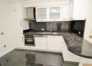 شقة 1 + 1 في مجمع مع البنية التحتية الفندقية 450 م إلى البحر