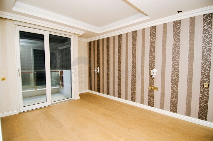 شقة جديدة 2 + 1 على مسافة قريبة من البحر