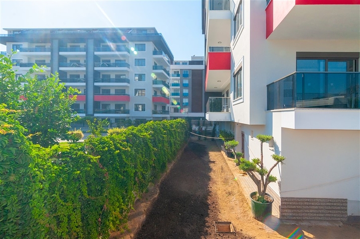 مجمع سكني حديث قريب من البحر في كاستل / الانيا 