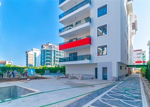 مجمع سكني حديث قريب من البحر في كاستل / الانيا 