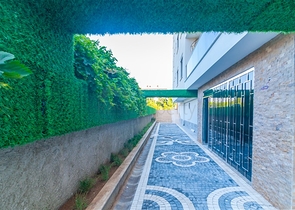 مجمع سكني حديث قريب من البحر في كاستل / الانيا 