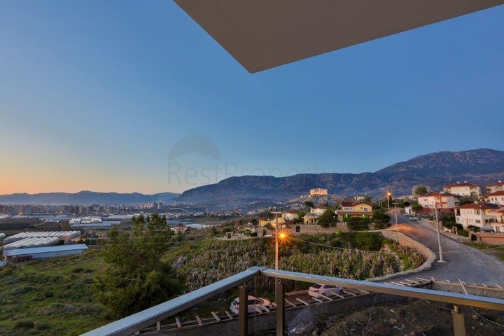 شقق فاخرة باطلالة بحرية ضمن مجمع حديث في كارجي جاك / الانيا 