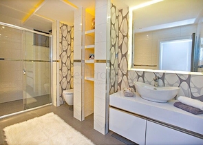 شقق فاخرة باطلالة بحرية ضمن مجمع حديث في كارجي جاك / الانيا 