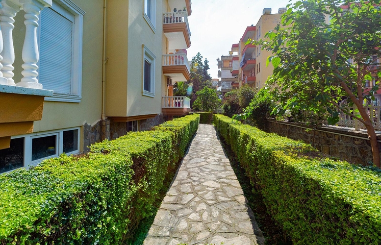 شقة غرفتين وصالة - مطبخ منفصل - مفروشة - في مهموتلار / الانيا 