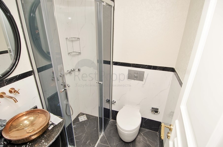 شقة دوبلكس 3 + 1 5 دقائق سيرا على الأقدام من البحر وشواطئ كونيالتي