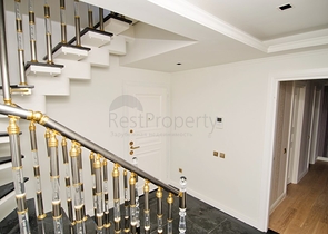 شقة دوبلكس 3 + 1 5 دقائق سيرا على الأقدام من البحر وشواطئ كونيالتي