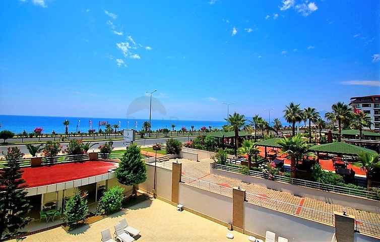 اطلالة بحرية مباشرة _ شقة مفروشة ضمن مجمع سكني فخم في كاستل / الانيا 